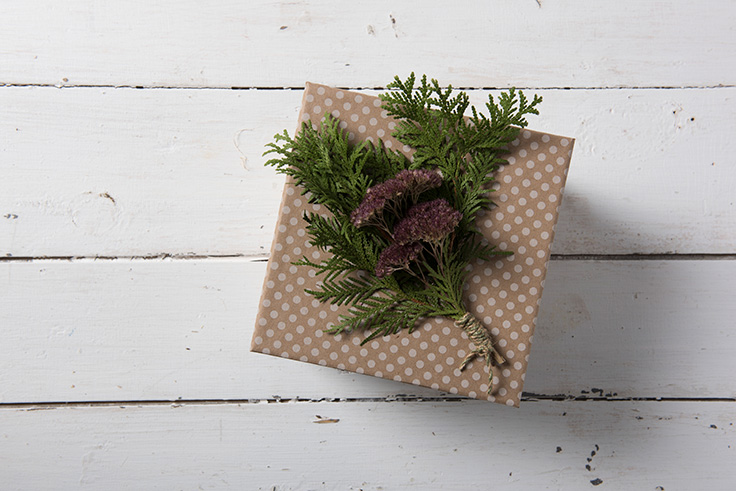 Green gift wrapping